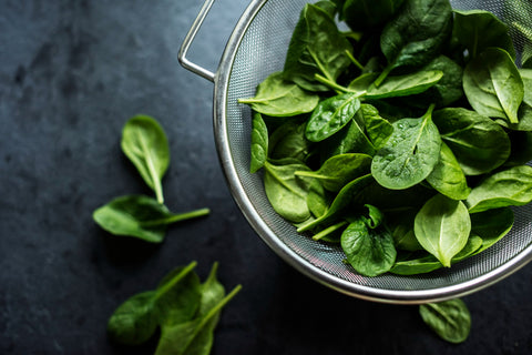 Warum ist Spinat gesund? Entdecken Sie die Gründe!